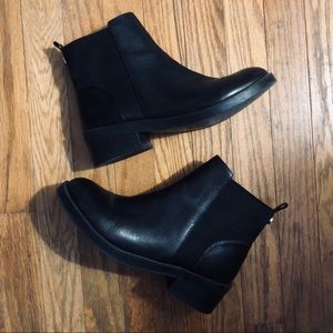 Steve Madden Chelsea Boot